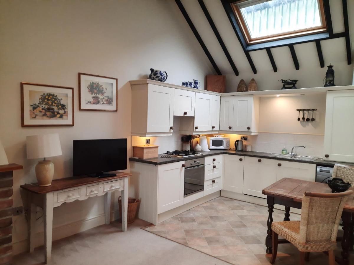 The Shippon, Parc Yr Odyn, Pentraeth, Anglesey Ll75 8Ul Villa Exteriör bild